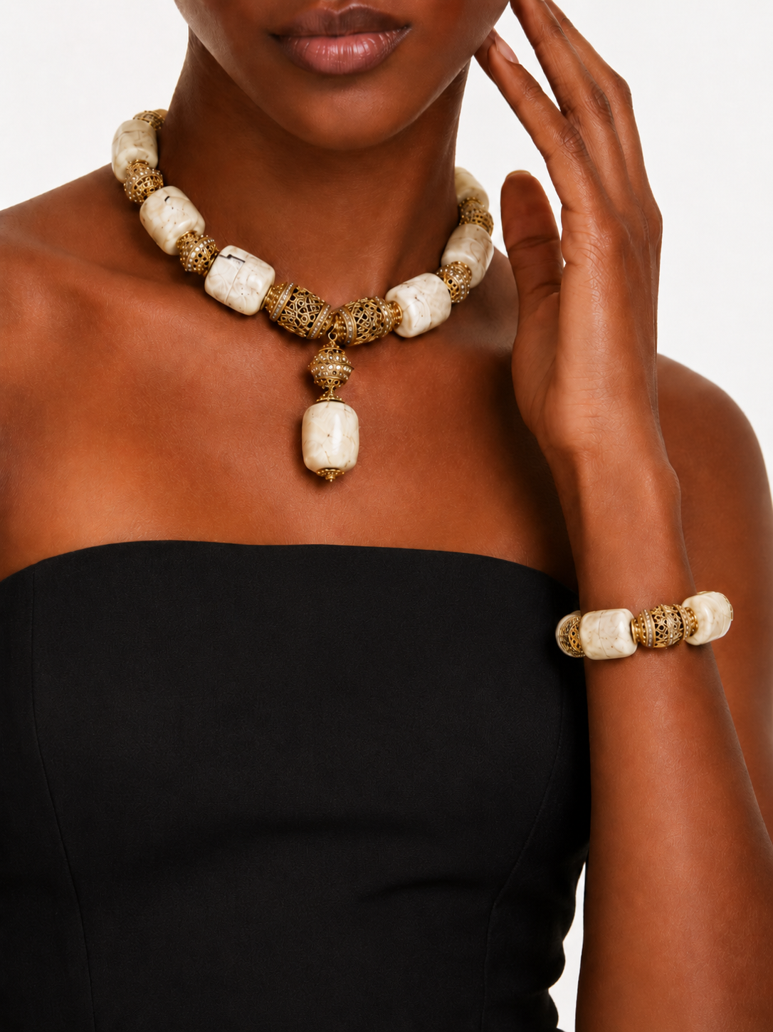 White Coral Choker Necklace Set